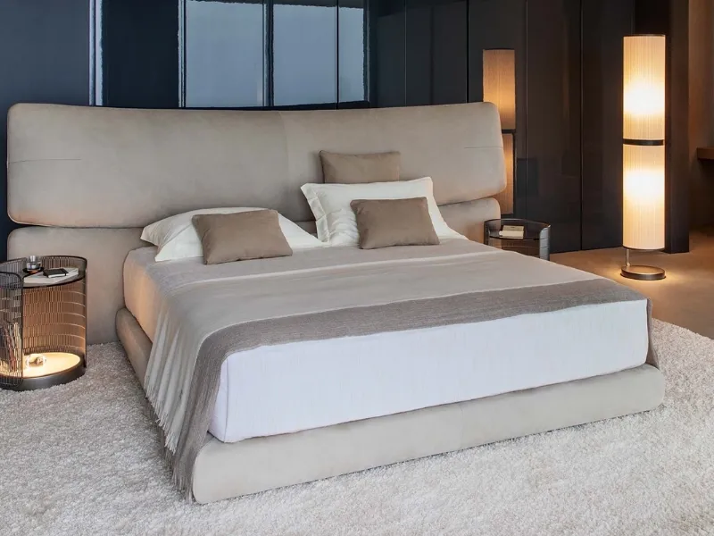 Il letto imbottito moderno Yuna di Flou