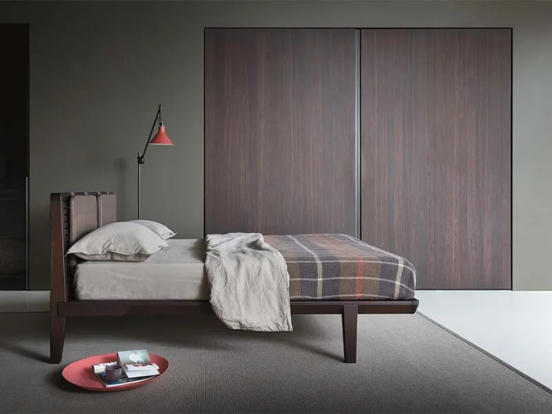 Letto matrimoniale moderno in legno