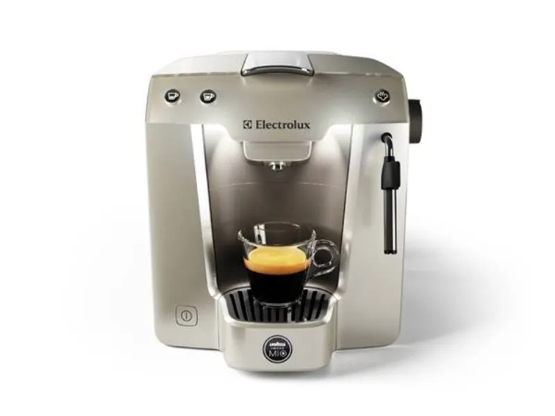 Logo Lavazza e tazzina di caffè