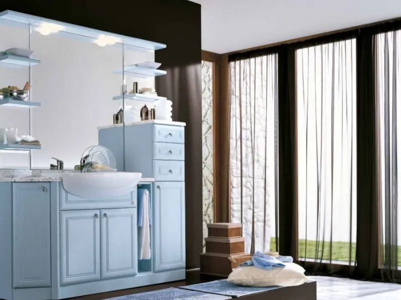 Mobile bagno classico con lavabo