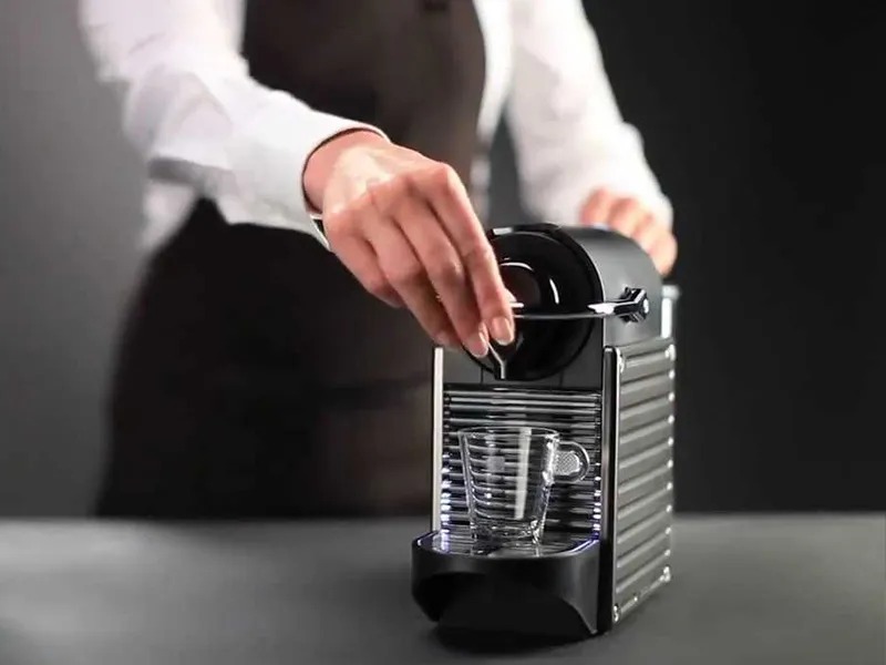 Macchina da caffè Nespresso Pixie