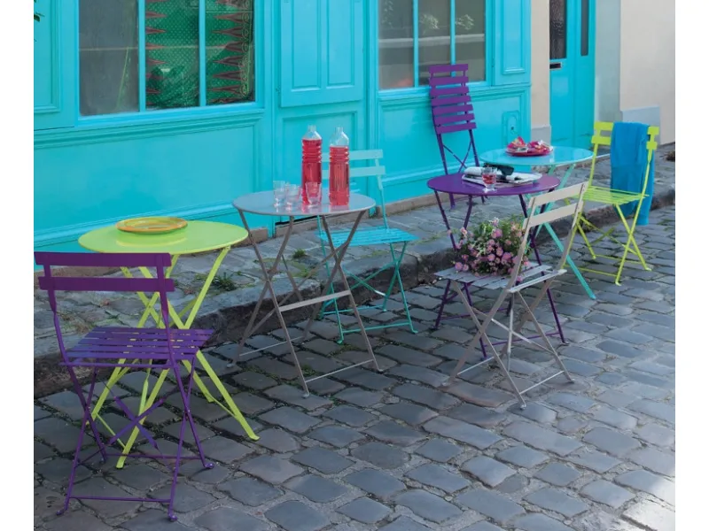 Arredamento viola