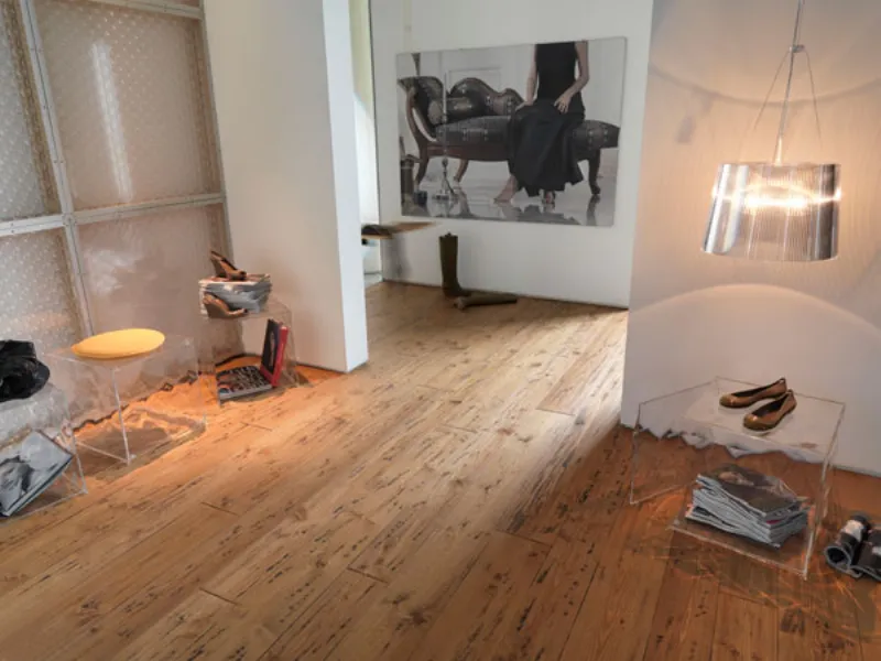 Parquet naturale in stanza donna