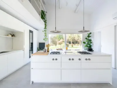 Cucina su misura Maxima 2.2 di Cesar. Progetto di Perbellini Arredamenti