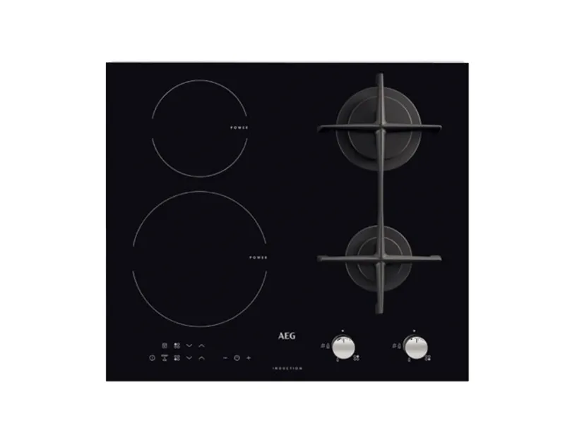 HD634170NB di AEG ha un'estetica in total black dal look essenziale e raffinato