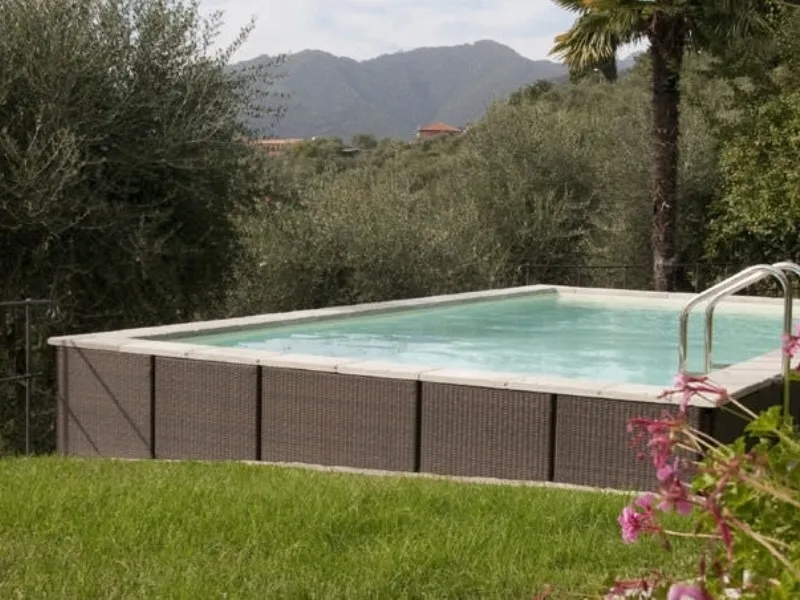 Piscine seminterrate permessi