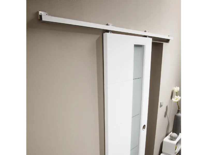 Un modello di porta per interni di Leroy Merlin scorrevole