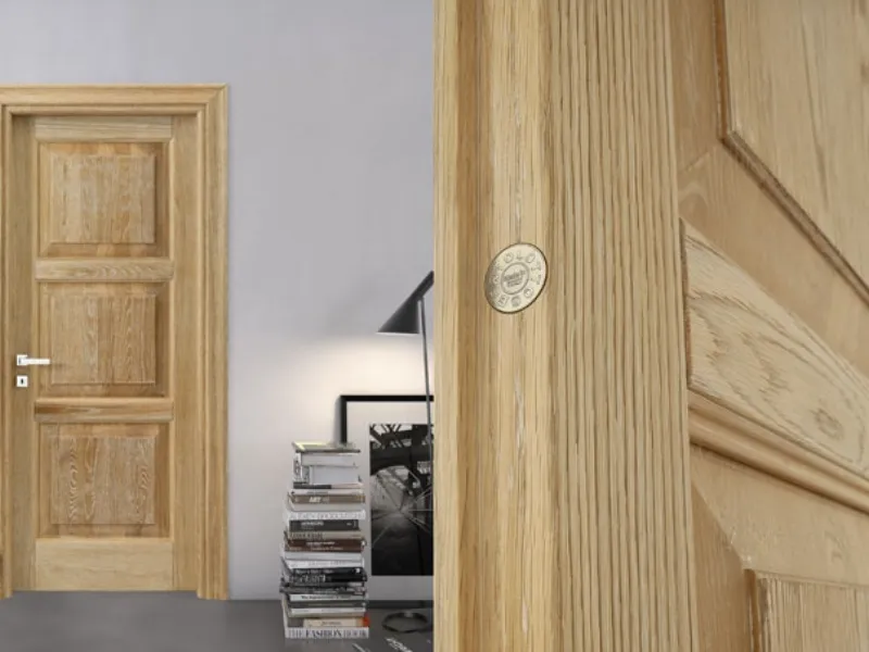 Porta in legno massello