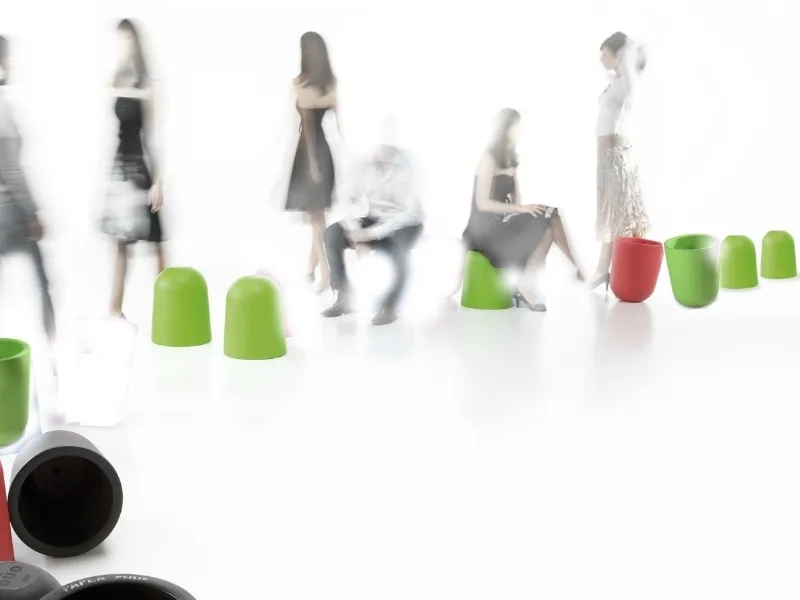 pouf contenitore in polietilene