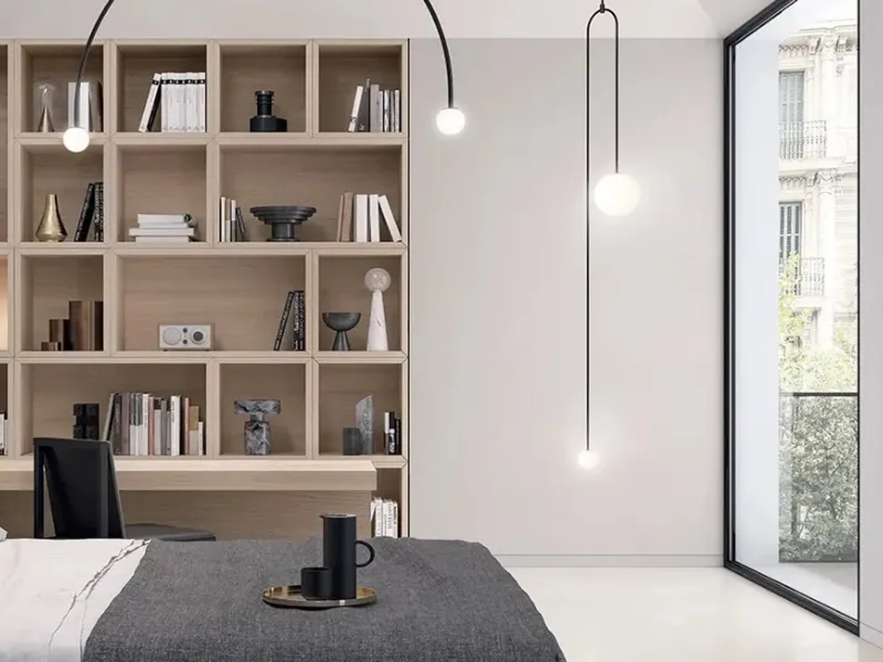 La libreria in rovere di Garofoli si può abbinare alla porta della stanza