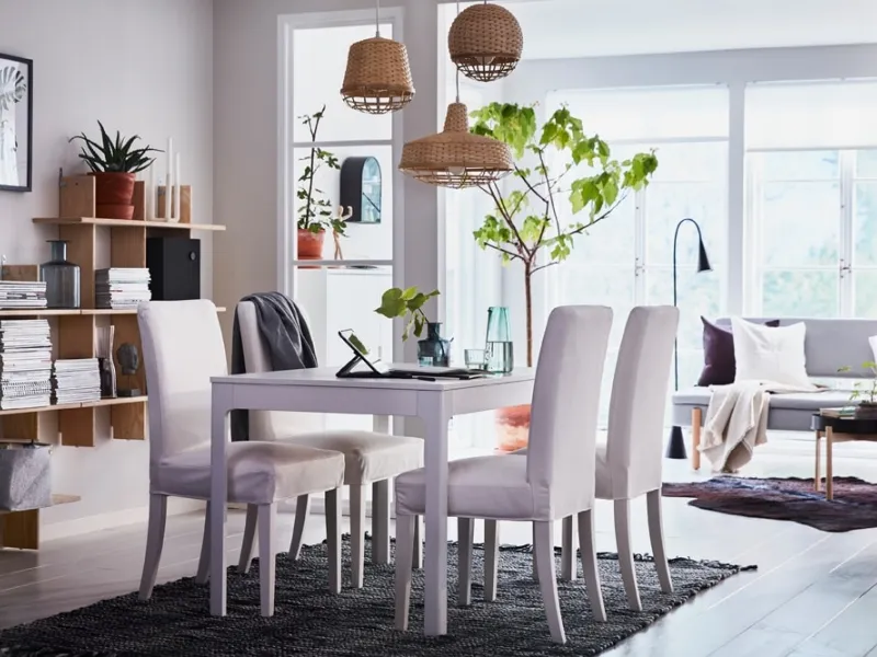 Henriksdal è una delle sedie imbottite di Ikea