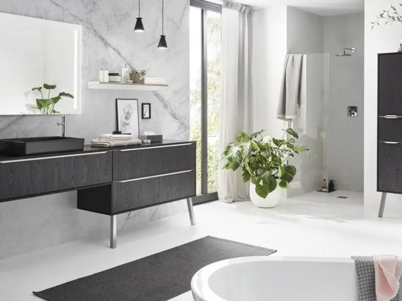 STRUCTURA 403, mobile bagno contemporaneo By Nobilia, rivestimento gres porcellanato effetto marmo