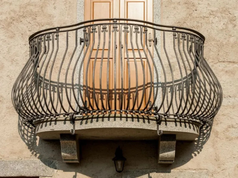Ringhiera per balcone realizzata da Panelli Arteferro