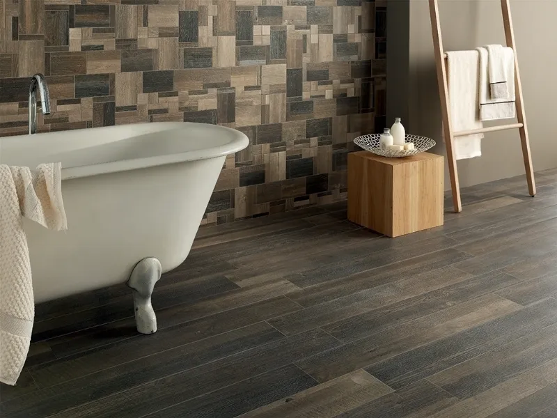 Rivestimento bagno moderno piccolo
