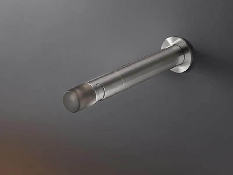 Si chiama UDT30 il modello da parete di Cea Design