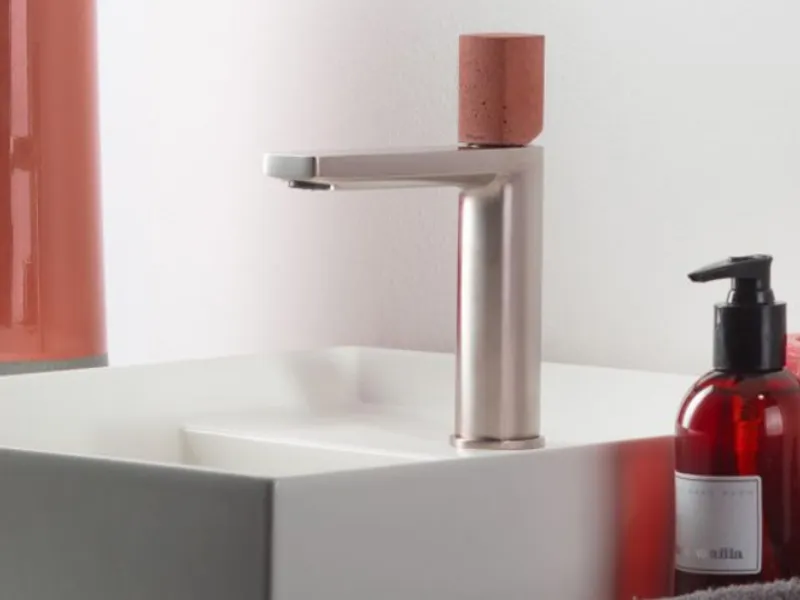 Rubinetto bagno moderno