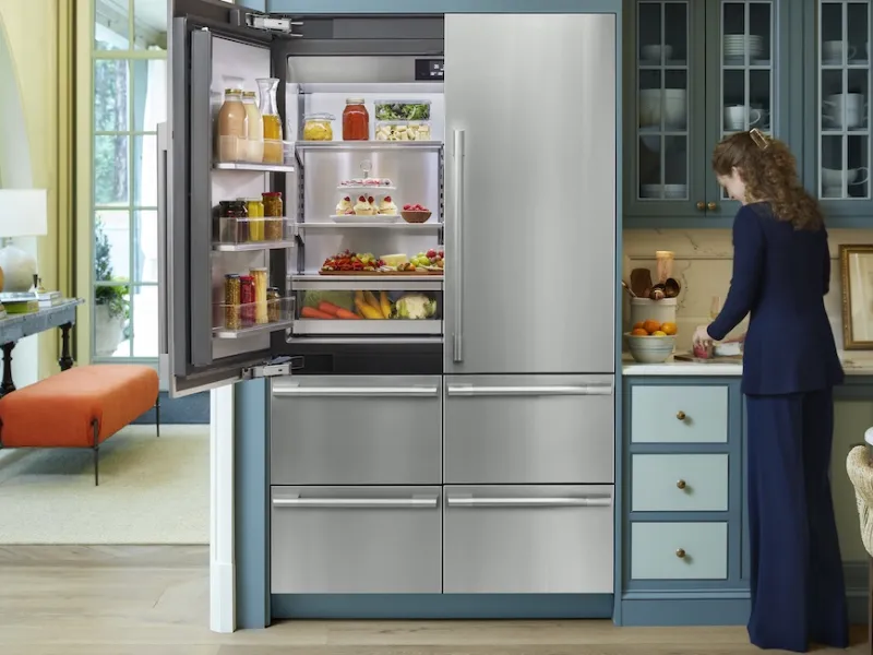 Il frigorifero French Door 48 di Signature Kitchen Suite, in esposizione ad Eurocucina