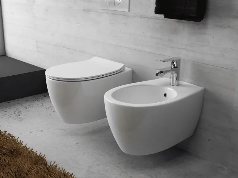 Sanitari sospesi della collezione Sentimenti Neo Rimless di Iperceramica 