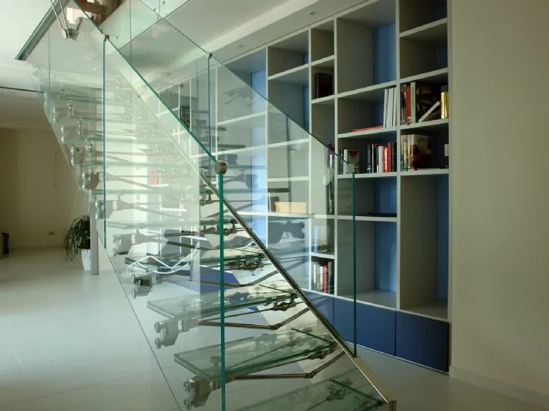 scala prefabbricata in vetro