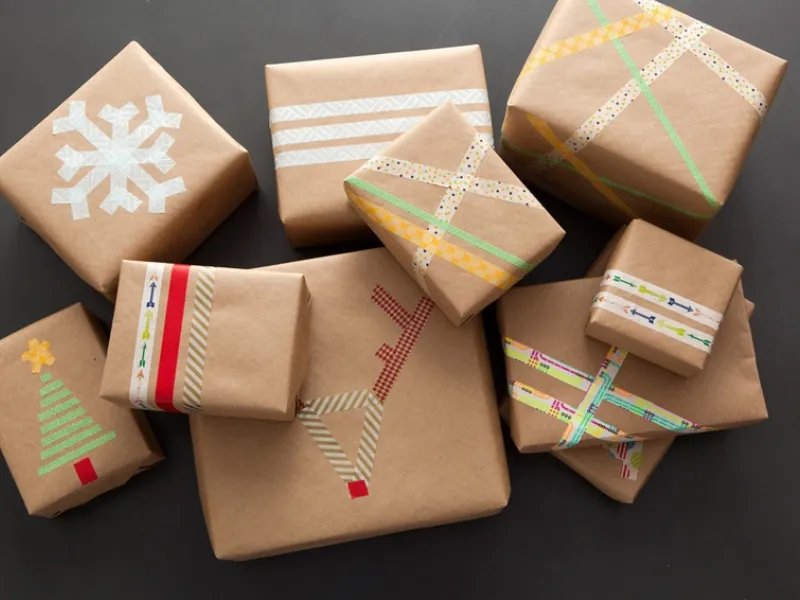 La carta di giornale per realizzare scatole regalo fai da te