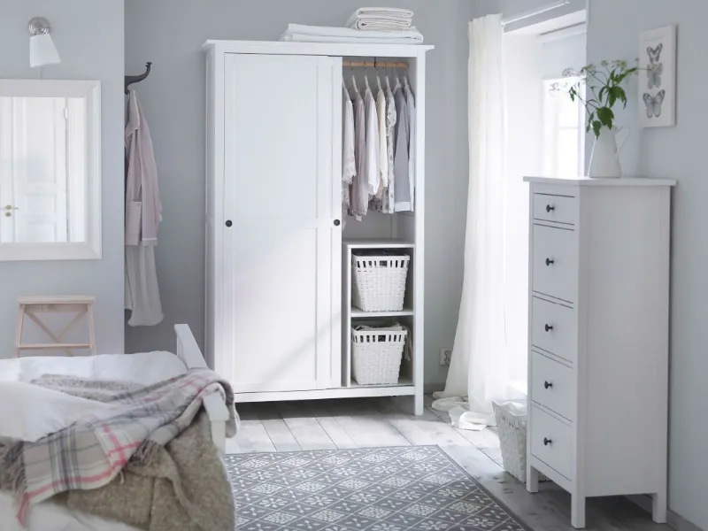 Armadio e cassettiera Hemnes Ikea