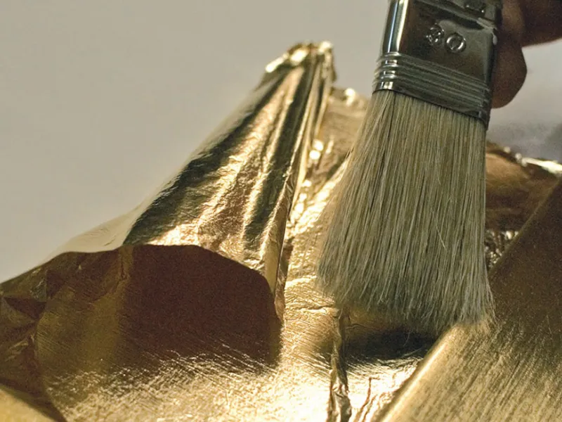 La finitura con foglia oro