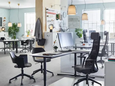 Scrivania angolare Ikea Bekant