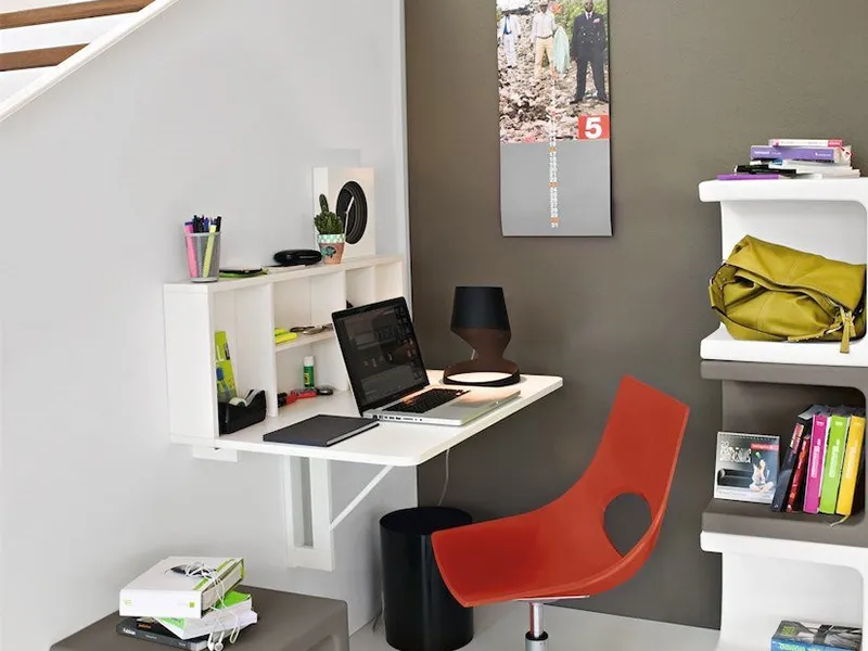 Scrivania a a scomparsa Spacebox di Calligaris