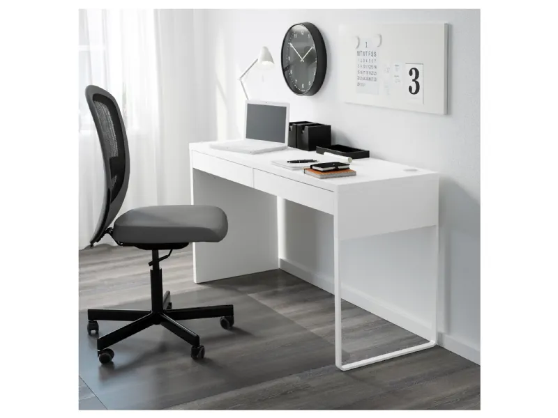 Ikea scrivanie per ragazzi