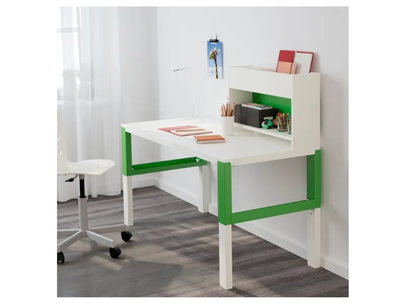 Scrivanie per camerette Ikea