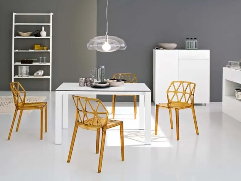 Particolare sedia cucina