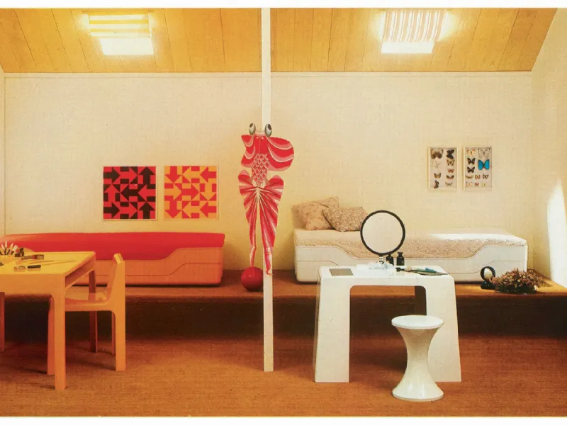 Scrittoio e sedia collezione Ozoo di Roche Bobois