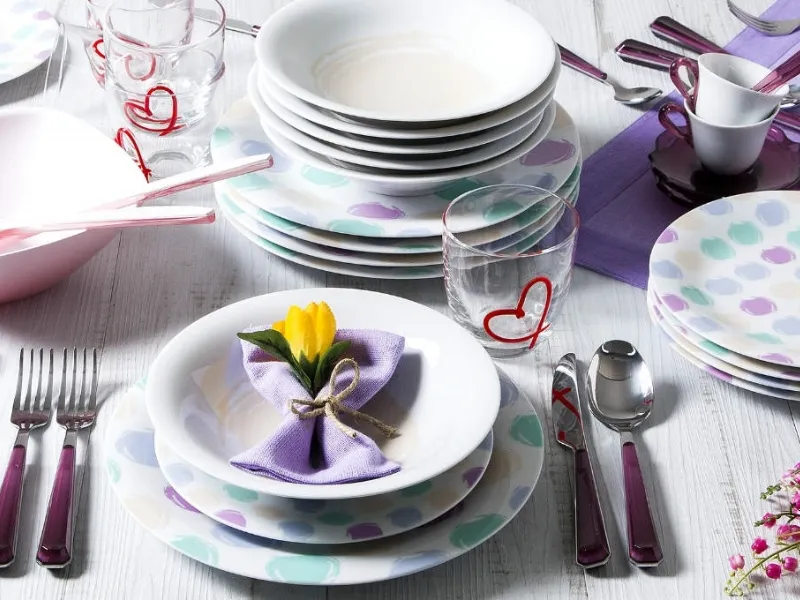 Piatti colorati ceramica