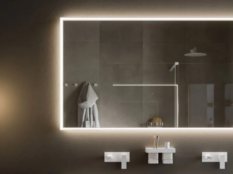 Specchiera con illuminazione integrata, Pirano di Inda