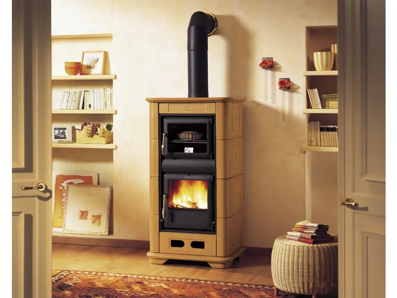 Stufe a legna con forno usate