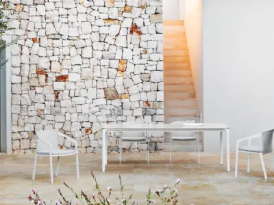 Tavolo e sedia con struttura in alluminio Push di Myyour