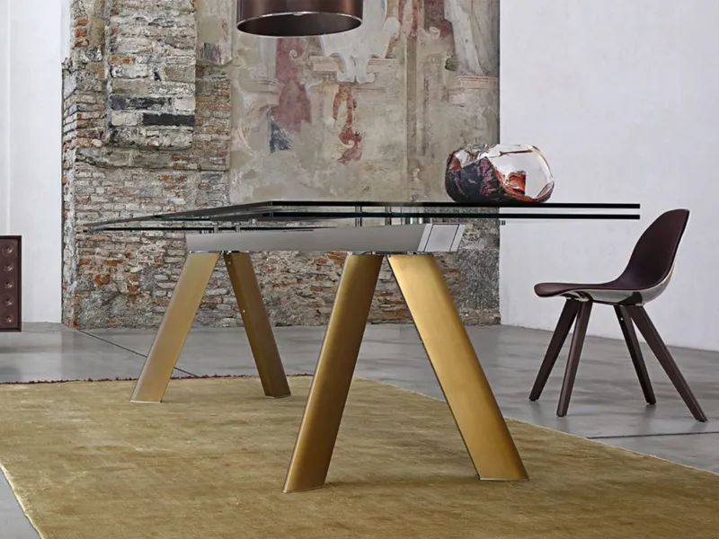 Tavolo da pranzo Chronos Anodise di Roche Bobois