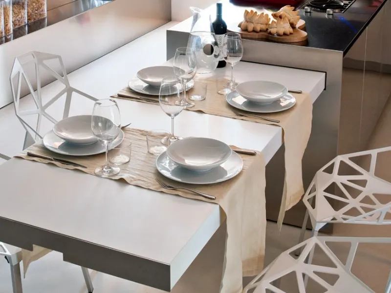 Isola Easy Table, tavolo estraibile dalla penisola di Elmar