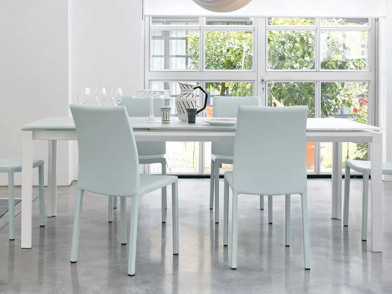tavolo e sedie Bonaldo arredamento moderno