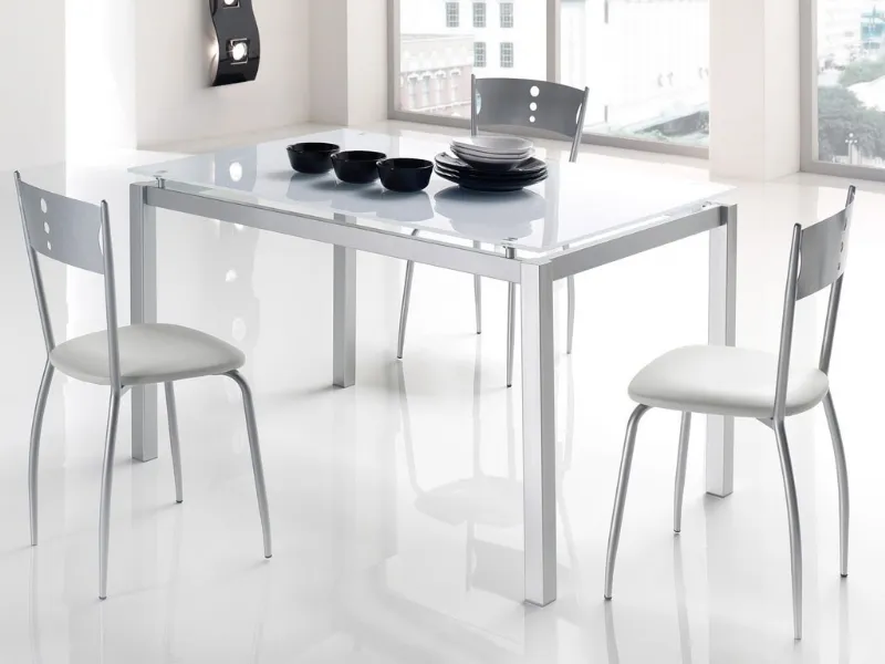 Tavolo design moderno