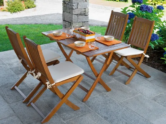 Tavolo in legno di acacia Cordova by Greenwood