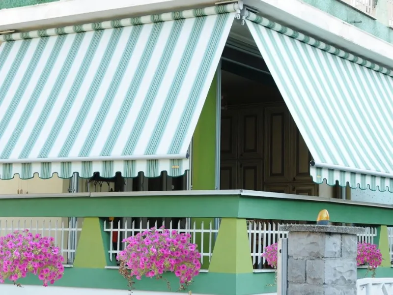 Tenda a bracci realizzata da Abatenda