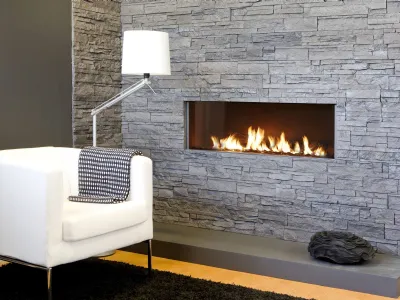 termocamino con rivestimento in marmo di Carrara