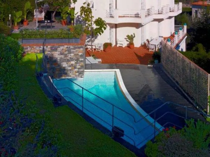 piscina terrazzamento myrtha