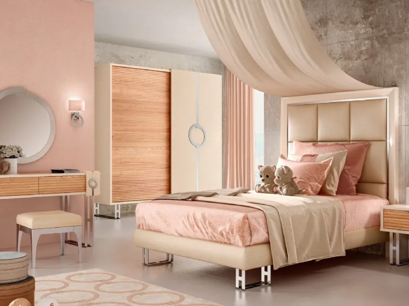 Letto con testata alta Lift di Caroti