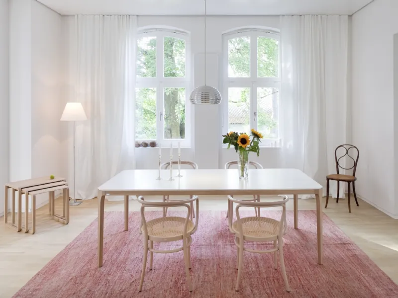tavolo 1580 thonet bellini