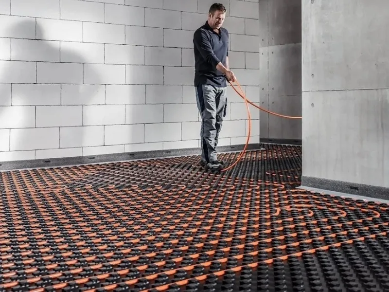 Varionova Green by Rehau è un pannello sostenibile, realizzato da materia prima proveniente da fonti rinnovabili