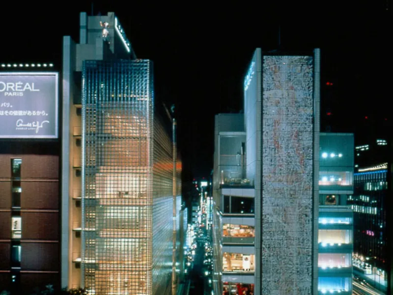 edificio in vetrocemento