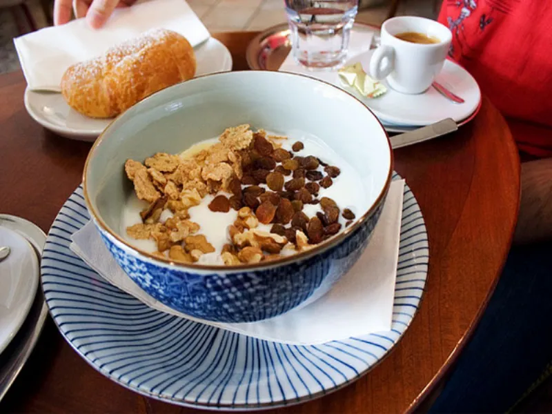 yogurt cereali